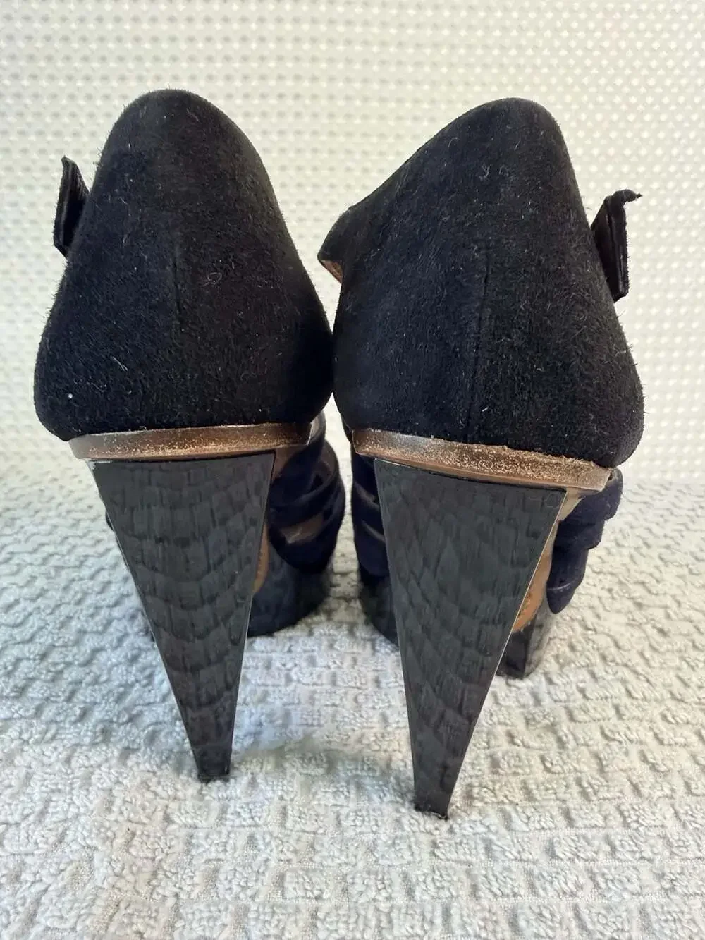 Marni Navy Black Suede T-Strap Peep-Toe Platform Sandals
